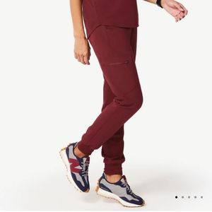 Figs Burgundy Zamora Joggers (M)